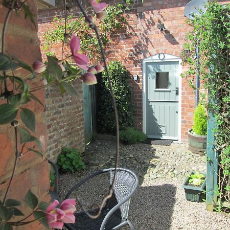 Borrowers Cottage Condover Esterno foto